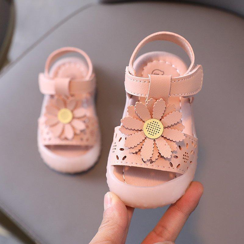 unbranded baby clothes Baby girl Flower decoration Velcro Sandals 